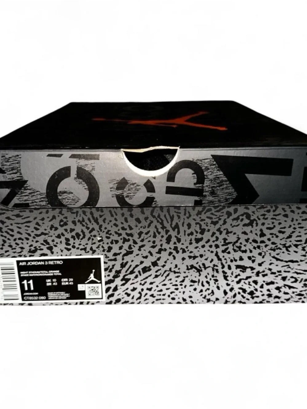 Jordan classic silhouette